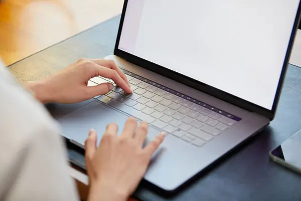 旅游哪里可以换驾照